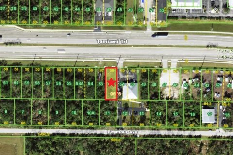 Terreno en venta en Port Charlotte, Florida № 1382720 - foto 1