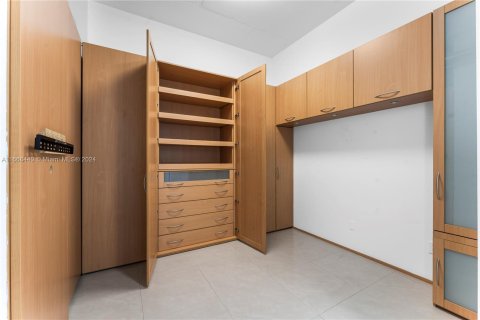 Купить кондоминиум в Авентура, Флорида 1 спальня, 75.81м2, № 1384648 - фото 13