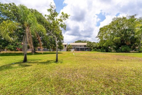 House in Parkland, Florida 5 bedrooms, 338.16 sq.m. № 1222450 - photo 7