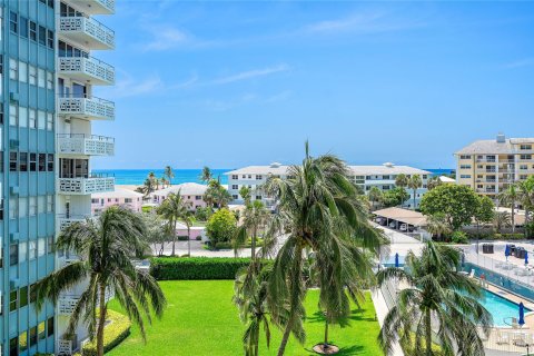 Condo in Fort Lauderdale, Florida, 1 bedroom  № 1189560 - photo 16