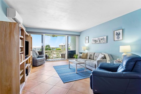 Condominio en venta en Fort Lauderdale, Florida, 1 dormitorio, 74.79 m2 № 1189560 - foto 22