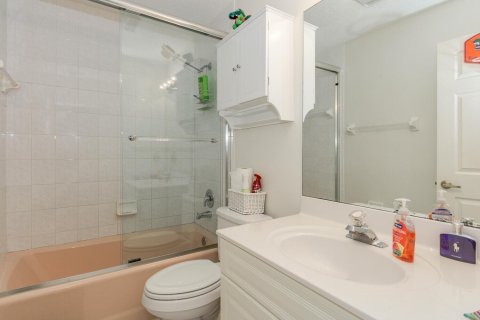 Townhouse in Jupiter, Florida 3 bedrooms, 193.05 sq.m. № 830248 - photo 14