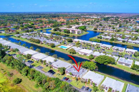 Copropriété à vendre à West Palm Beach, Floride: 2 chambres, 123.28 m2 № 1005265 - photo 22