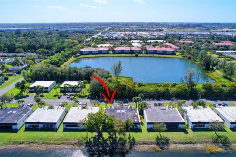 Copropriété à vendre à West Palm Beach, Floride: 2 chambres, 123.28 m2 № 1005265 - photo 15