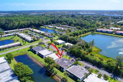 Copropriété à vendre à West Palm Beach, Floride: 2 chambres, 123.28 m2 № 1005265 - photo 18