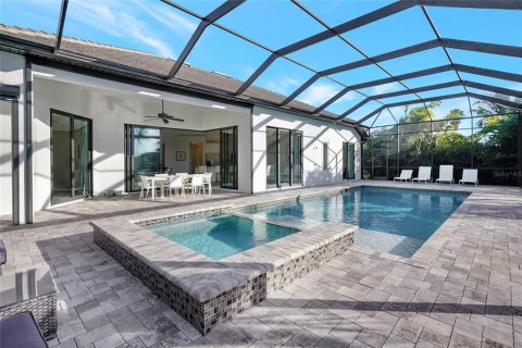 Villa ou maison à vendre à Cape Coral, Floride: 3 chambres, 214.14 m2 № 916183 - photo 1