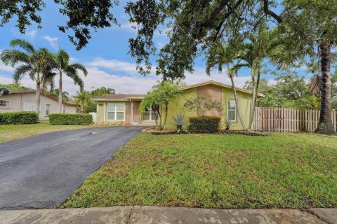 Casa en venta en Sunrise, Florida, 3 dormitorios, 129.88 m2 № 1229226 - foto 14