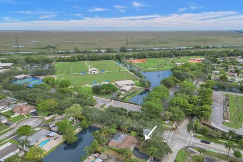 Villa ou maison à vendre à Sunrise, Floride: 3 chambres, 129.88 m2 № 1229226 - photo 1