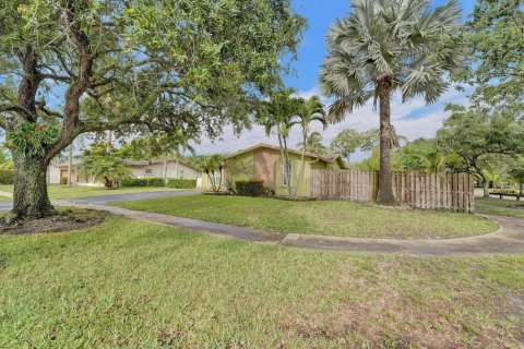 Villa ou maison à vendre à Sunrise, Floride: 3 chambres, 129.88 m2 № 1229226 - photo 15