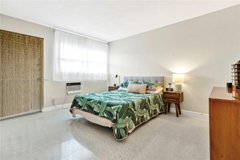 Copropriété à vendre à Hollywood, Floride: 1 chambre, 62.24 m2 № 1310979 - photo 7