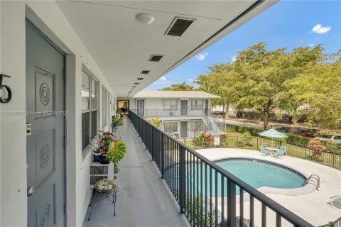 Copropriété à vendre à Hollywood, Floride: 1 chambre, 62.24 m2 № 1310979 - photo 16