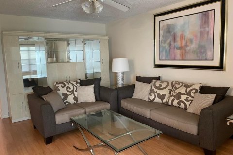 Condo in Boca Raton, Florida, 2 bedrooms  № 1227677 - photo 4