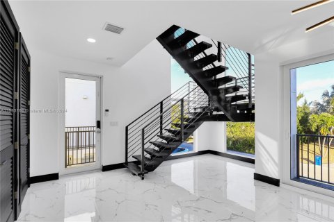 Casa en venta en Marathon, Florida, 4 dormitorios, 229.65 m2 № 1011199 - foto 3