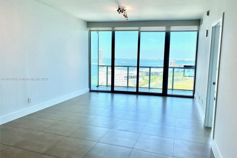 Condominio en venta en Miami, Florida, 1 dormitorio, 78.5 m2 № 1397783 - foto 3