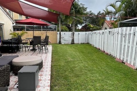 House in Pembroke Pines, Florida 3 bedrooms, 150.87 sq.m. № 882194 - photo 19