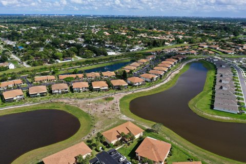 Condo in Delray Beach, Florida, 3 bedrooms  № 1101270 - photo 2