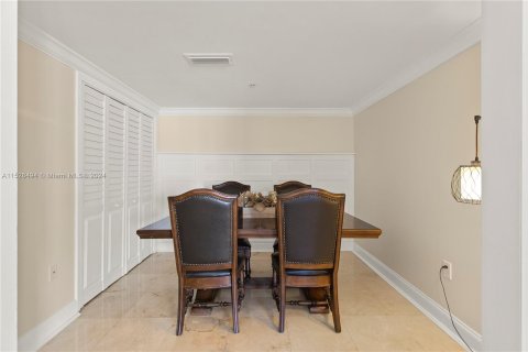 Copropriété à vendre à Miami, Floride: 2 chambres, 136.29 m2 № 993863 - photo 15