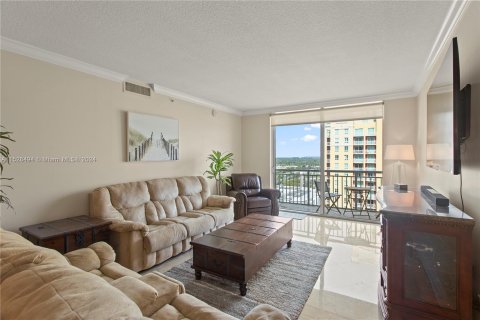 Copropriété à vendre à Miami, Floride: 2 chambres, 136.29 m2 № 993863 - photo 1