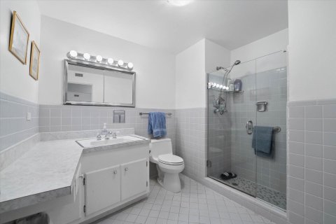 Condo in Palm Beach, Florida, 2 bedrooms  № 936476 - photo 24