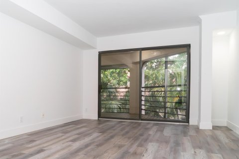 Condo in Boynton Beach, Florida, 2 bedrooms  № 1096244 - photo 23