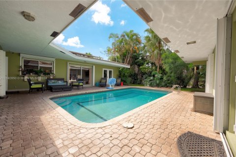 House in Fort Lauderdale, Florida 6 bedrooms № 1184831 - photo 24