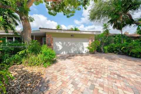 House in Fort Lauderdale, Florida 6 bedrooms № 1184831 - photo 28