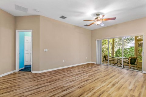 Villa ou maison à vendre à Kissimmee, Floride: 2 chambres, 136.29 m2 № 1368217 - photo 9