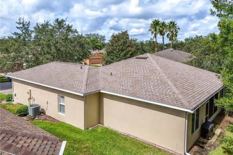 Villa ou maison à vendre à Kissimmee, Floride: 2 chambres, 136.29 m2 № 1368217 - photo 29