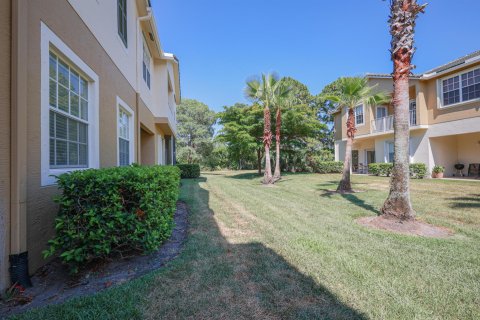 Townhouse in Stuart, Florida 3 bedrooms, 164.99 sq.m. № 1223625 - photo 6