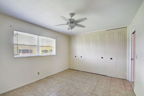 House in West Palm Beach, Florida 2 bedrooms, 75.72 sq.m. № 1127999 - photo 18