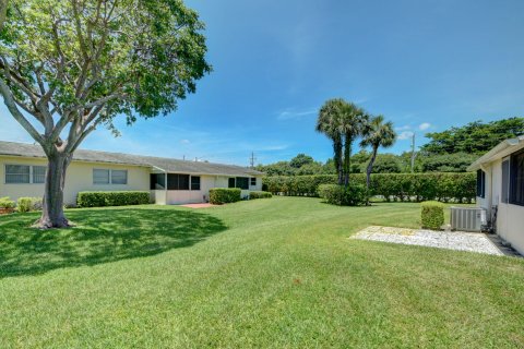 Villa ou maison à vendre à West Palm Beach, Floride: 2 chambres, 75.72 m2 № 1127999 - photo 4