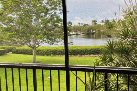 Condo in Jupiter, Florida, 1 bedroom  № 1127996 - photo 25