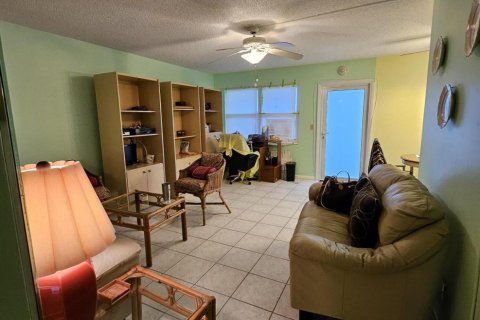 Condo in Deerfield Beach, Florida, 2 bedrooms  № 1177387 - photo 3