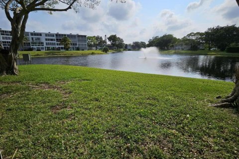 Condo in Deerfield Beach, Florida, 2 bedrooms  № 1177387 - photo 14