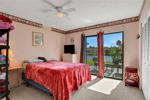 Duplex in New Smyrna Beach, Florida 2 bedrooms, 95.88 sq.m. № 1152746 - photo 21