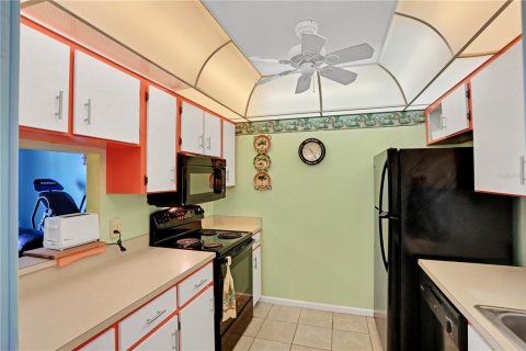 Dúplex en venta en New Smyrna Beach, Florida, 2 dormitorios, 95.88 m2 № 1152746 - foto 12