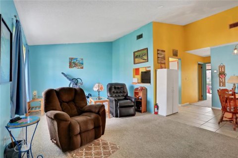 Dúplex en venta en New Smyrna Beach, Florida, 2 dormitorios, 95.88 m2 № 1152746 - foto 6