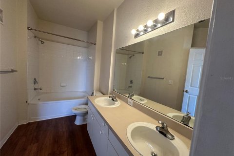 Condominio en venta en Orlando, Florida, 3 dormitorios, 124.12 m2 № 1152588 - foto 15