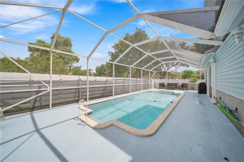 Casa en venta en Miami, Florida, 3 dormitorios, 215.9 m2 № 1331112 - foto 29