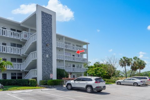 Condo in Deerfield Beach, Florida, 2 bedrooms  № 1173999 - photo 20