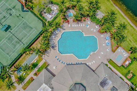 Adosado en venta en West Palm Beach, Florida, 3 dormitorios, 132.76 m2 № 1173998 - foto 11