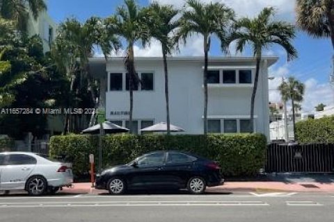 Copropriété à vendre à Miami Beach, Floride: 39.3 m2 № 1358636 - photo 17