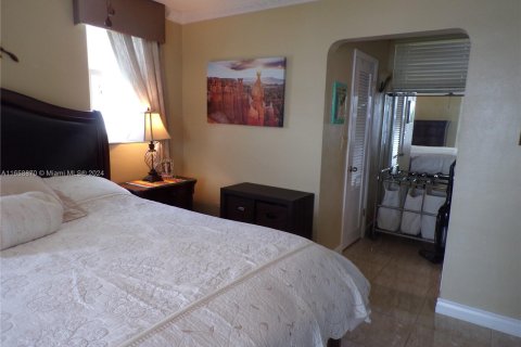 Condo in Aventura, Florida, 2 bedrooms  № 1364211 - photo 29