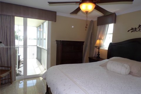 Copropriété à vendre à Aventura, Floride: 2 chambres, 100.61 m2 № 1364211 - photo 27