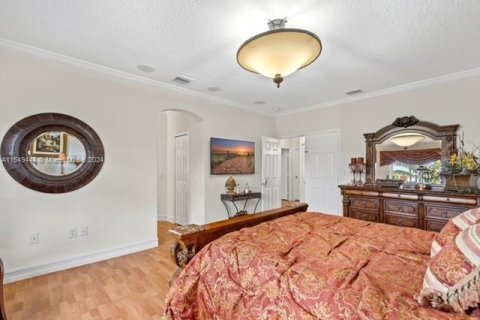 Casa en venta en Miami Lakes, Florida, 5 dormitorios, 287.35 m2 № 1101323 - foto 27