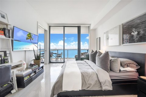 Copropriété à vendre à Miami, Floride: 1 chambre, 87.33 m2 № 1365297 - photo 5