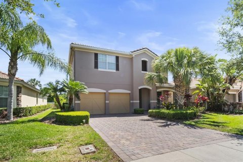 Villa ou maison à vendre à Orlando, Floride: 4 chambres, 278.71 m2 № 1134130 - photo 1