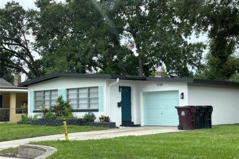 Villa ou maison à vendre à Orlando, Floride: 2 chambres, 75.81 m2 № 1134158 - photo 1