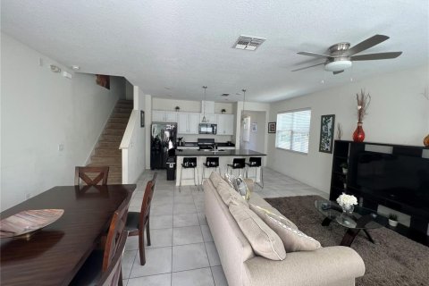 Touwnhouse à vendre à Kissimmee, Floride: 4 chambres, 165.55 m2 № 1244557 - photo 8