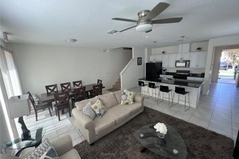 Touwnhouse à vendre à Kissimmee, Floride: 4 chambres, 165.55 m2 № 1244557 - photo 7